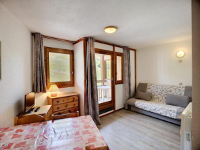 Studio cabine 4 pers, ski aux pieds, carrefour central, PARKING - FR-1-178-105